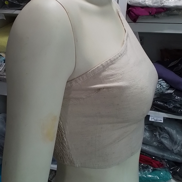 Japna One Shoulder Crop MEDIUM Beige Top NEW - Picture 4 of 13